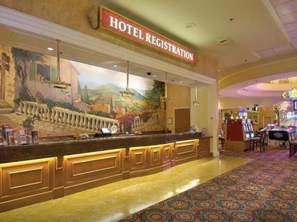 Suncoast Hotel And Casino Las Vegas 4*,